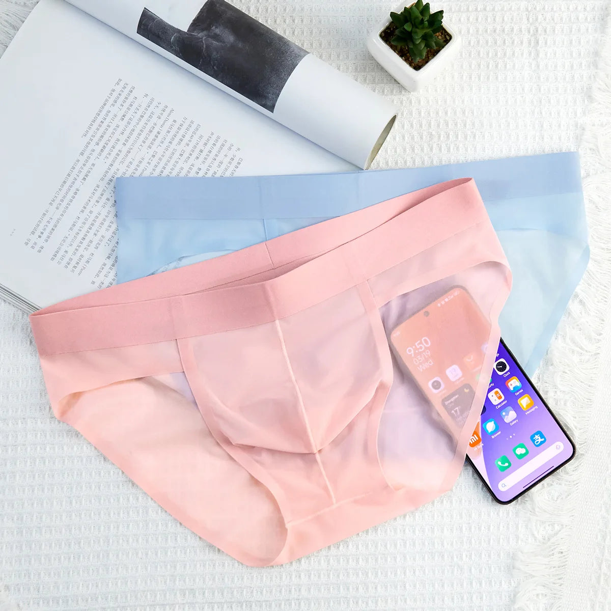 Seamless Ice Silk Briefs