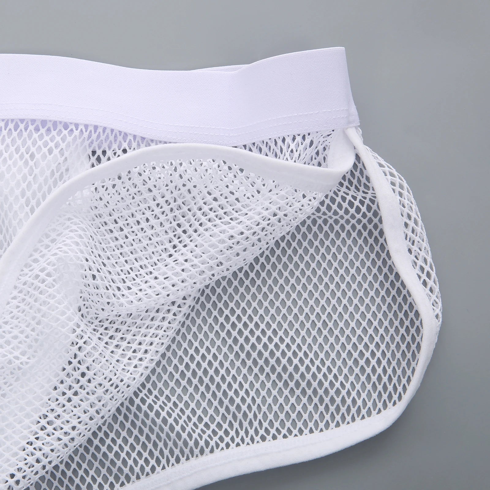 Pouch Mesh Shorts