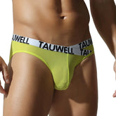 Crossed Briefs