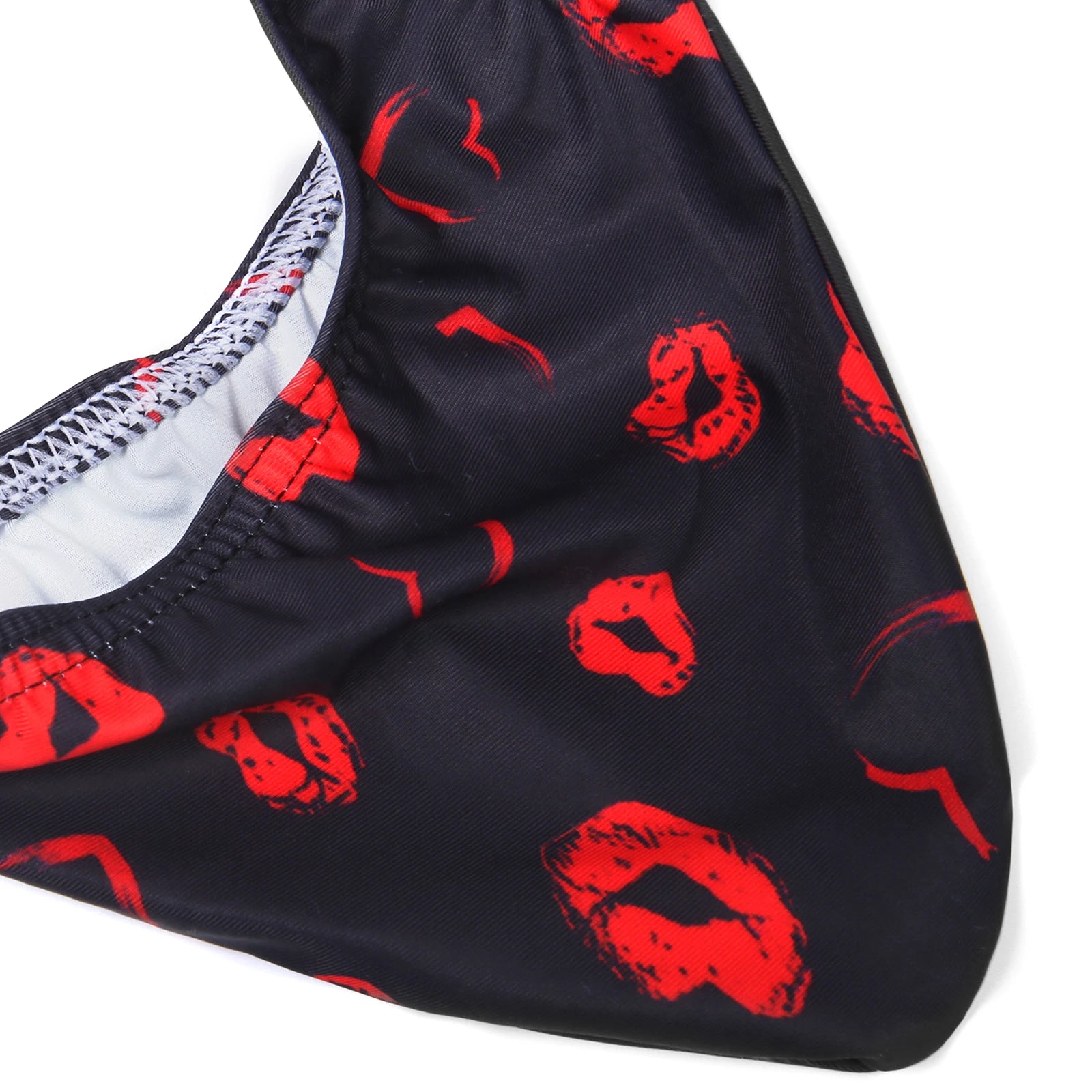 Kiss Thong