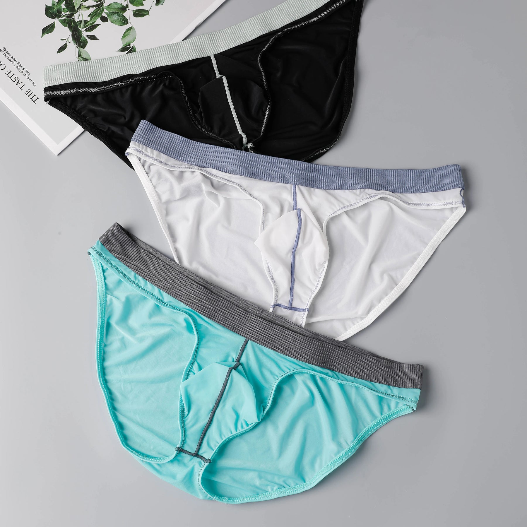 Ultra Thin Pouch Briefs