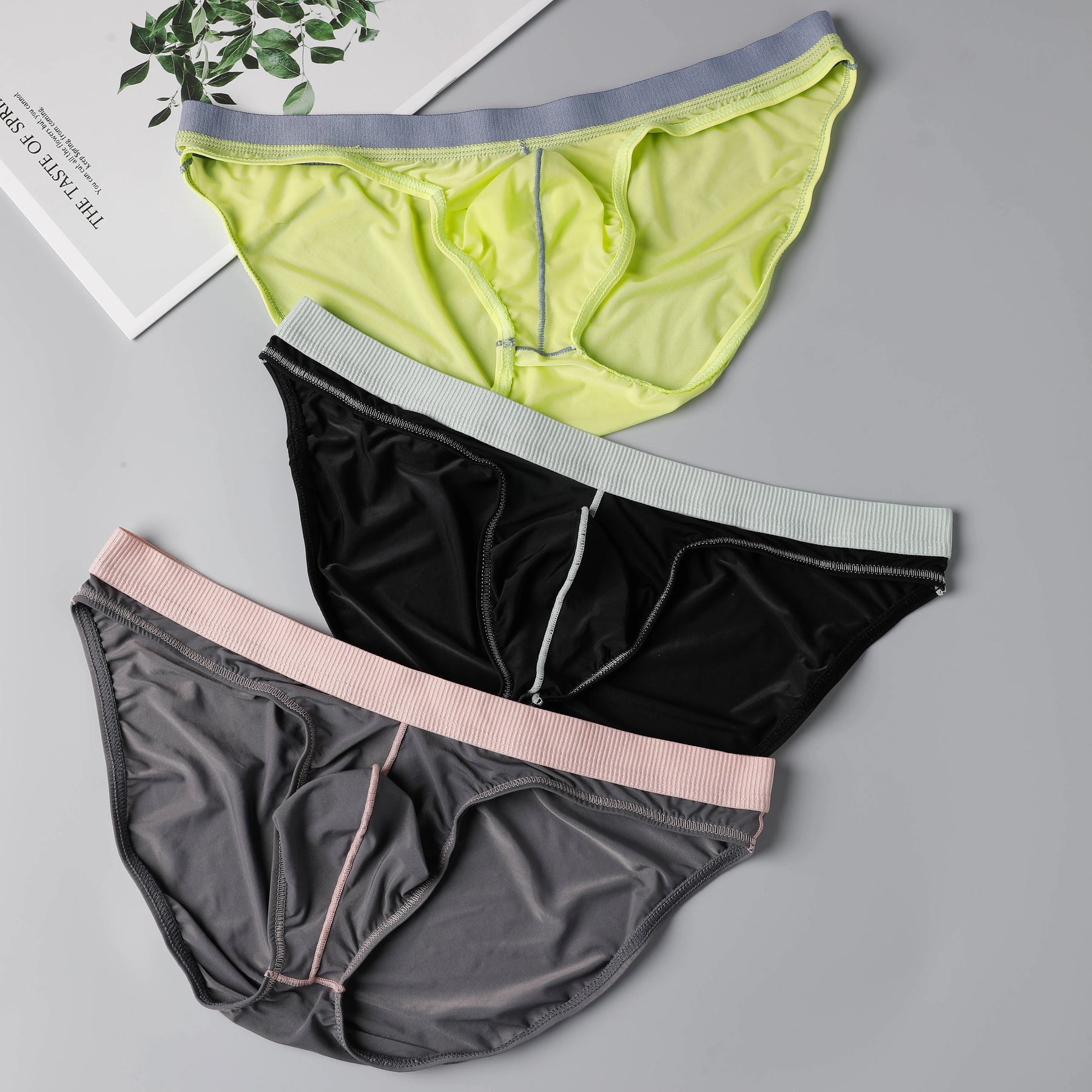 Ultra Thin Pouch Briefs